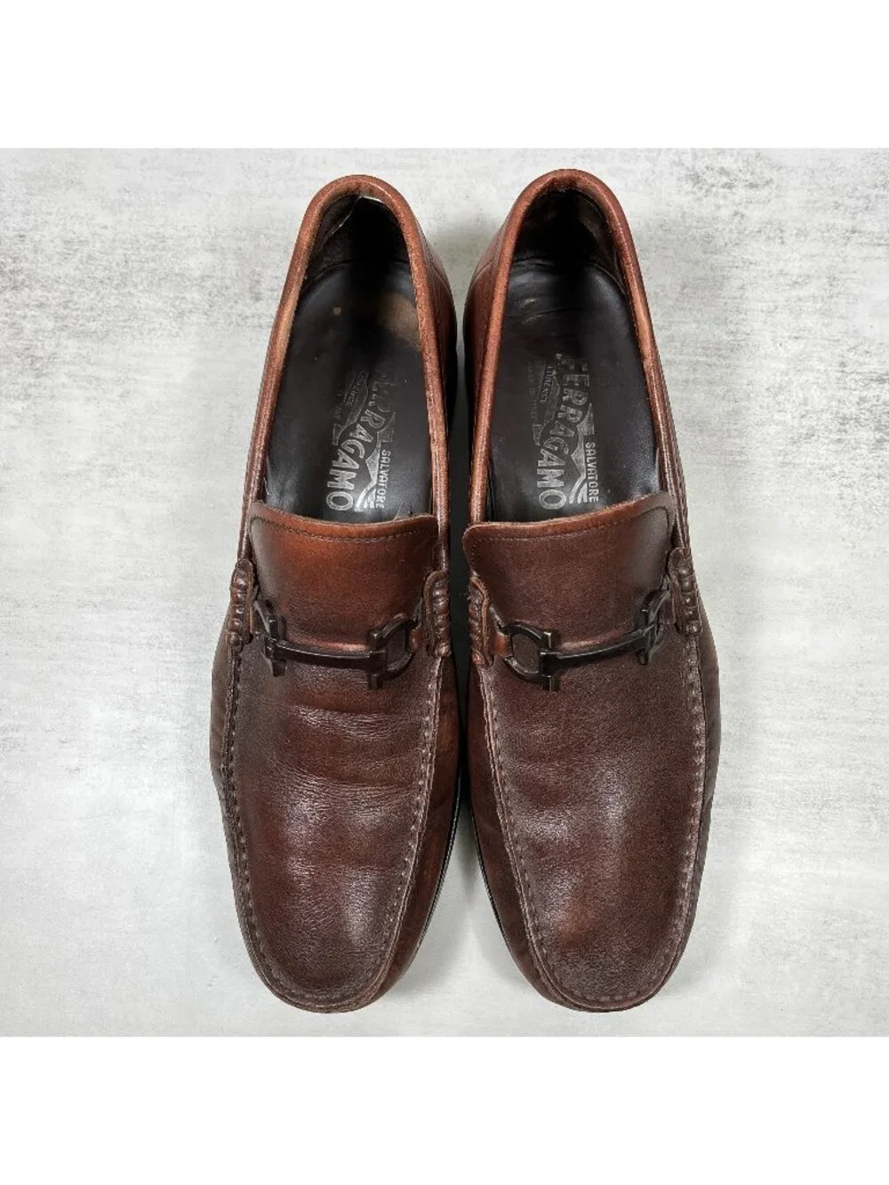 Salvatore Ferragamo Gancini Bit Driving Loafers - Men's Size UK 8 / US 9 EE Wide